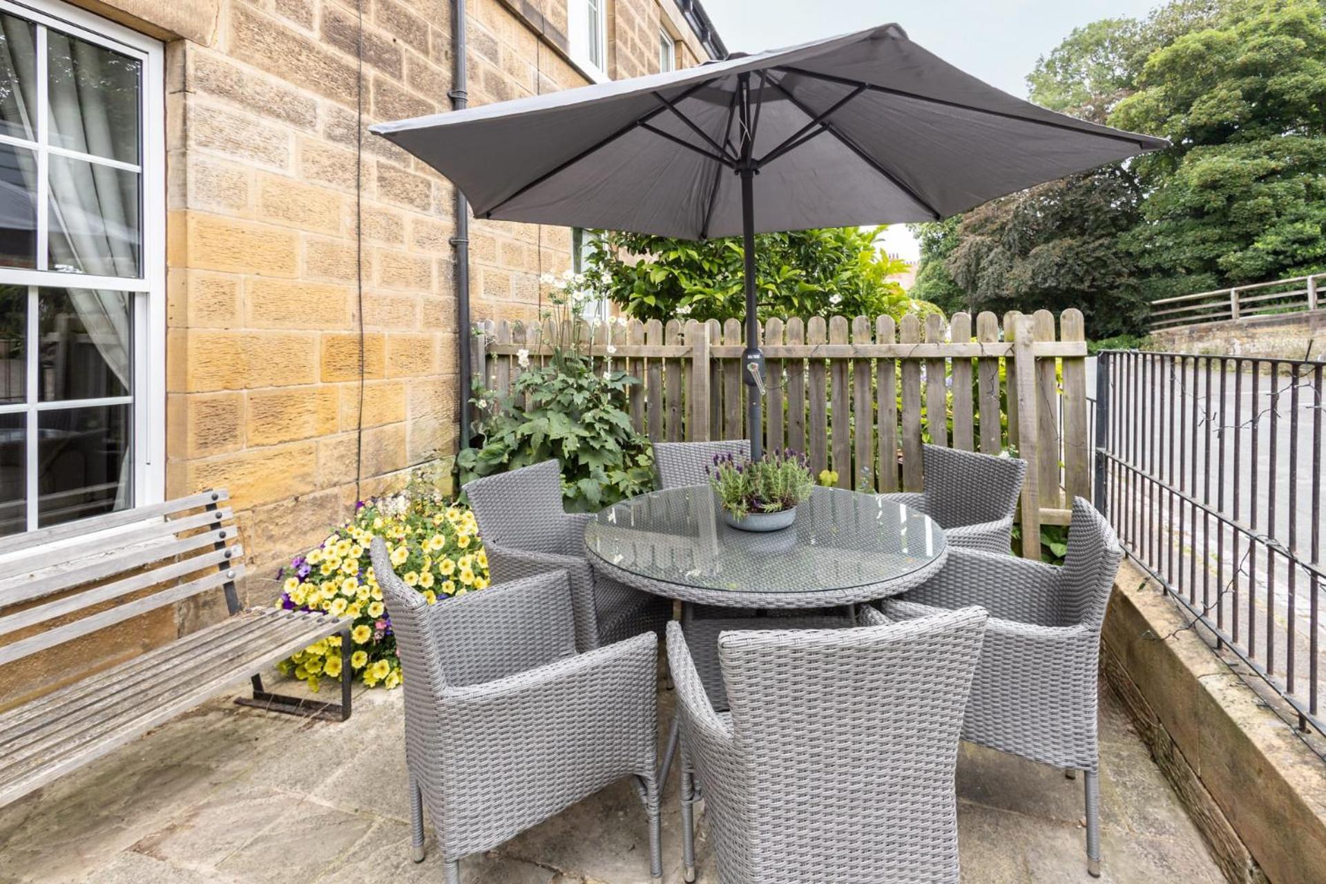 Host & Stay - Arundel Cottage Whitby Exterior photo